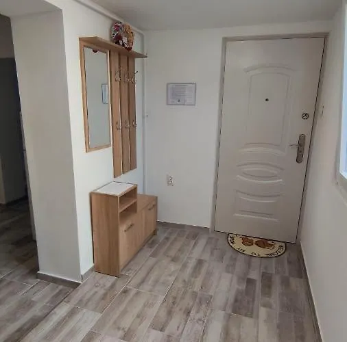 Freedom-fehervar * Székesfehérvár